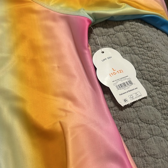 Wonder Nation Girls’ Long-Sleeve Rainbow Swimsuit – Size L (10-12) UPF 50+ - Picture 4 of 4
